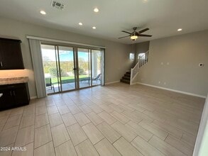 Building Photo - 18512 N 65th Pl