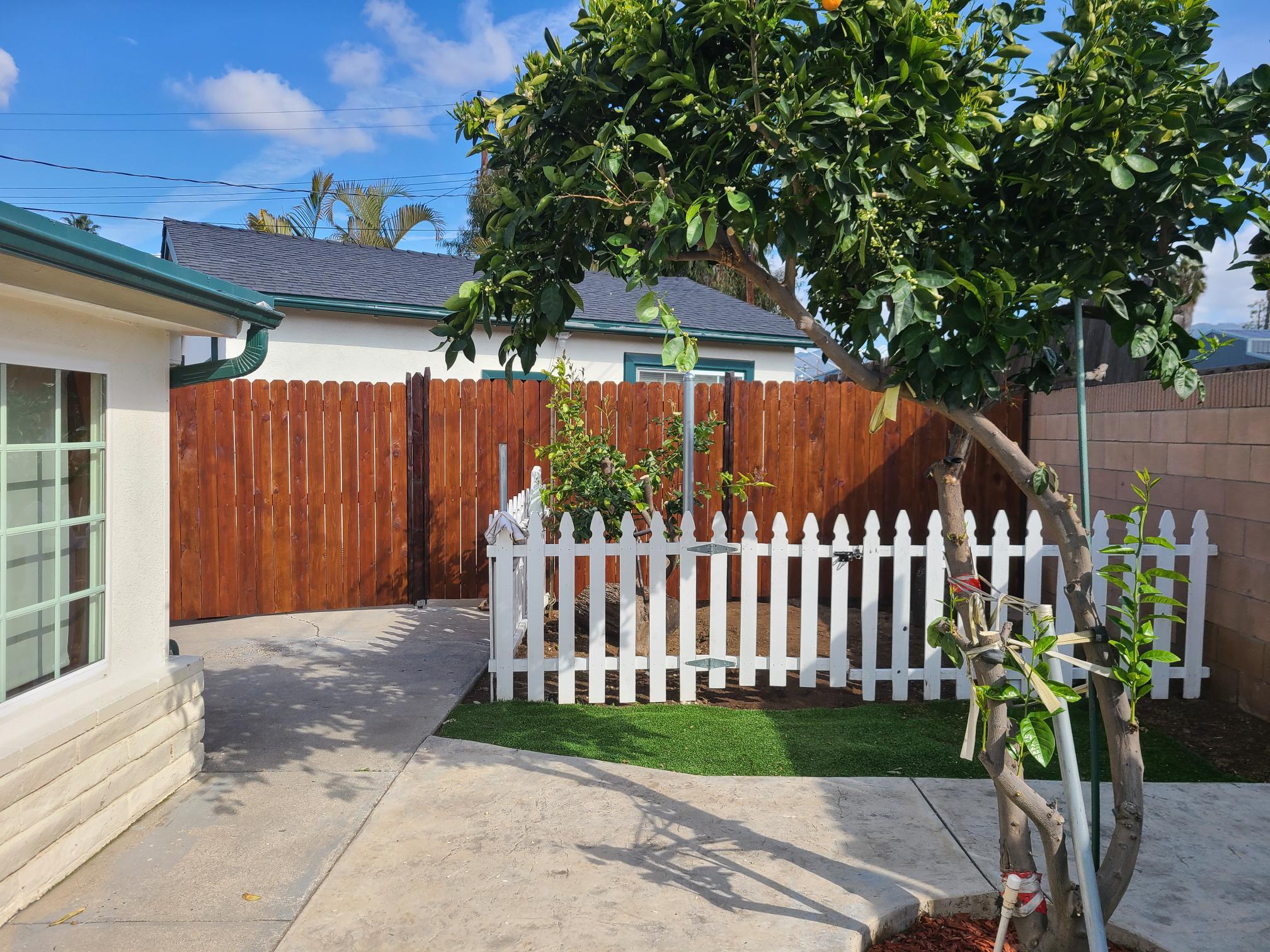 Building Photo - 21363 E Calora St