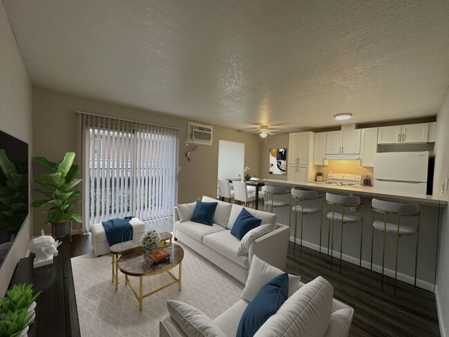 Interior Photo - Coral Oaks