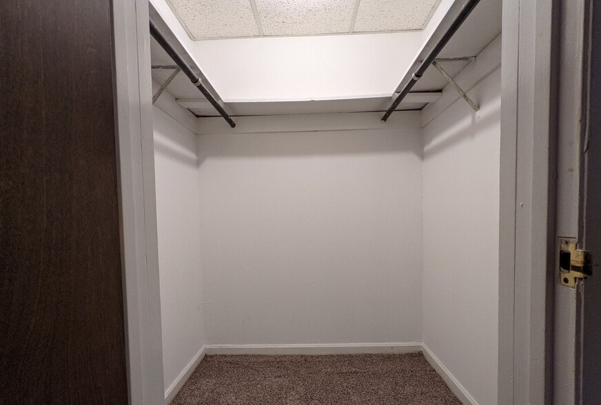 Primary Photo - 34 Medfield St