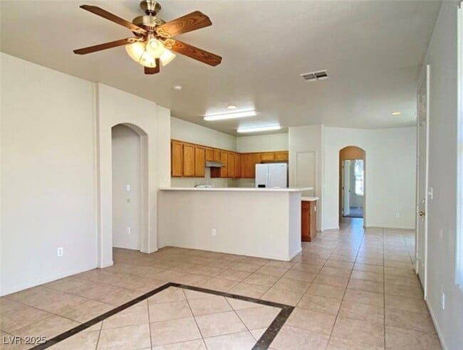 Building Photo - 2620 Wooly Rose Ave