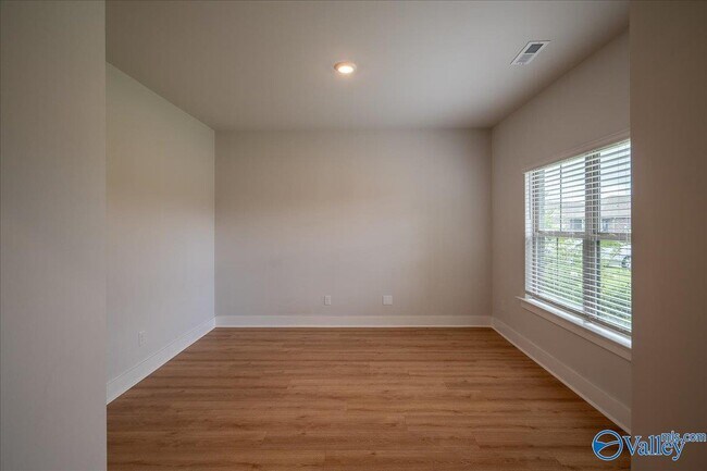 Building Photo - 14872 Demarie Ln