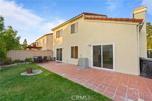 Building Photo - 1315 N Lighthouse Ln