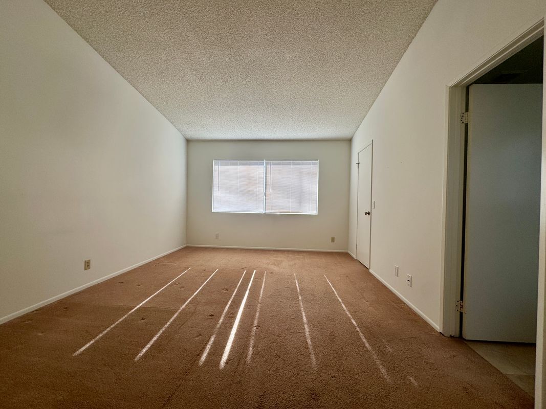 Building Photo - 793 Tioga Pl
