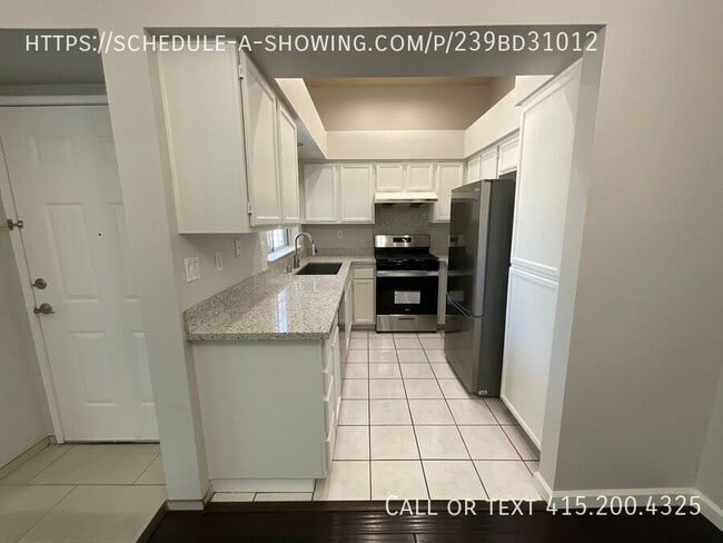 Building Photo - 5658 Statice Common