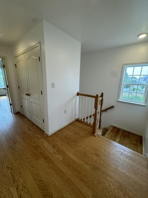 Building Photo - Modern End-Unit Townhome – Solar Powered, Garage, Pet Friendly, and HOA Amenities Included
