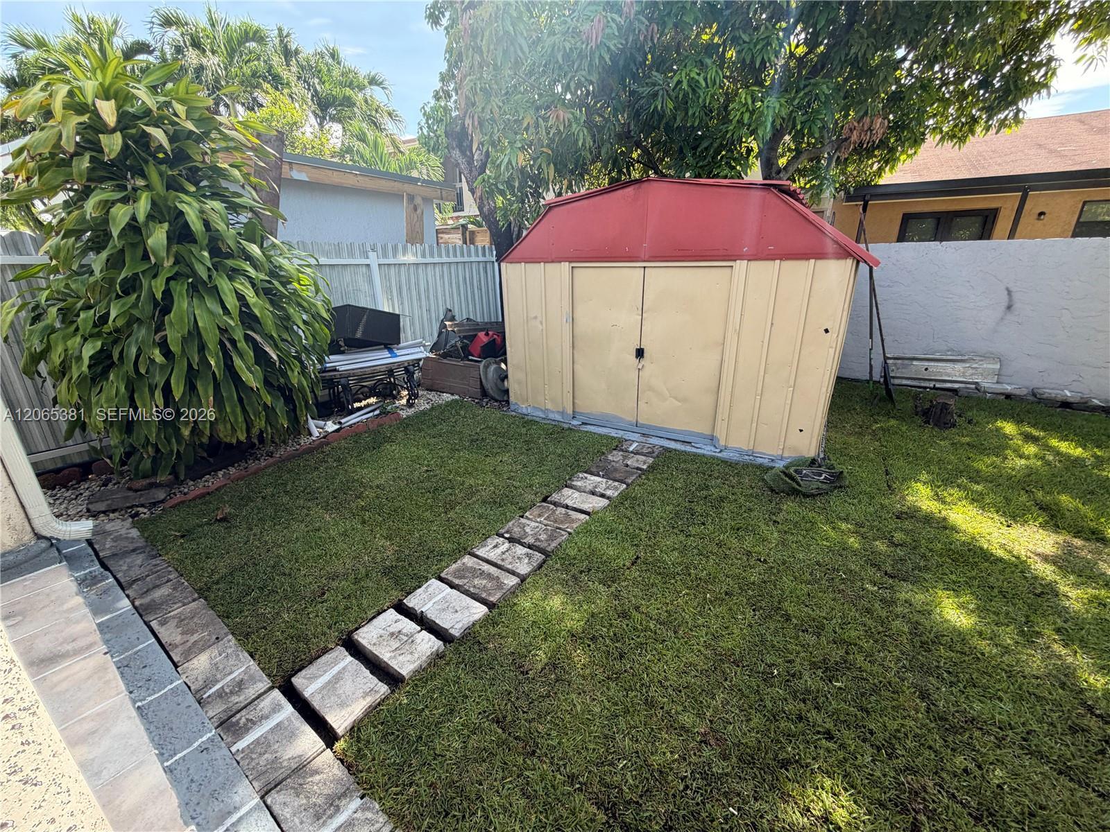 Building Photo - 3613 SW 112th Pl