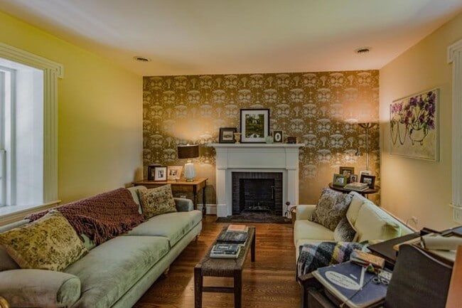 Building Photo - 501 Lime Kiln Rd