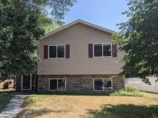 Building Photo - 1124 8th Ave SE