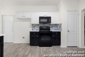 Building Photo - 19106 Birdsong W