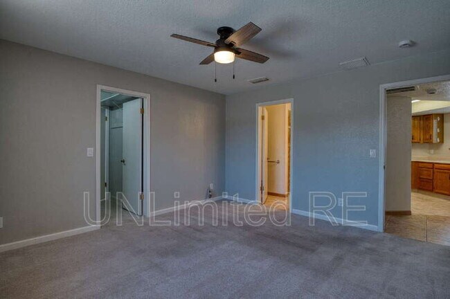 Building Photo - 2512 Cisco Dr S