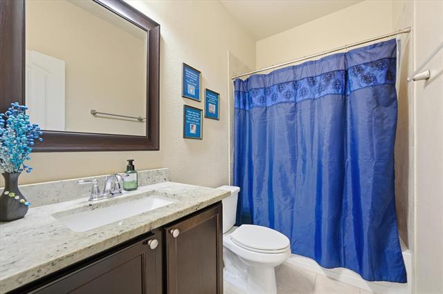 Building Photo - 3713 Wrexham St