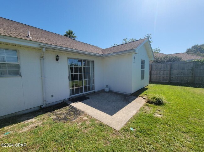 Building Photo - 316 Brady Way