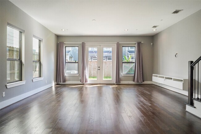 Building Photo - 4123 Eigel St