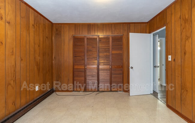 Building Photo - 630 Colonial Dr