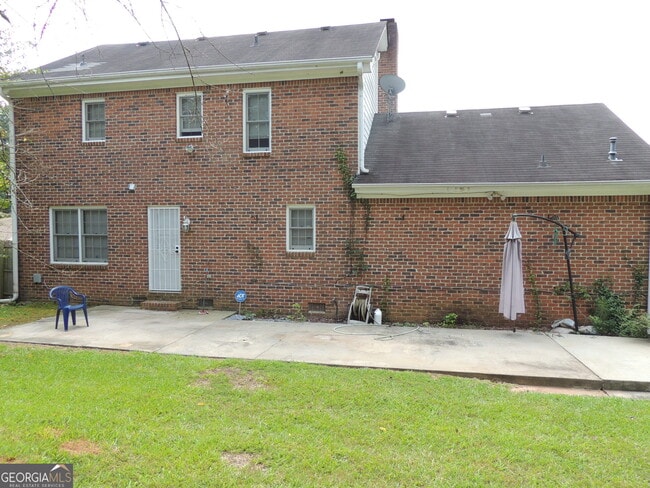 Building Photo - 6336 Phillips Pl