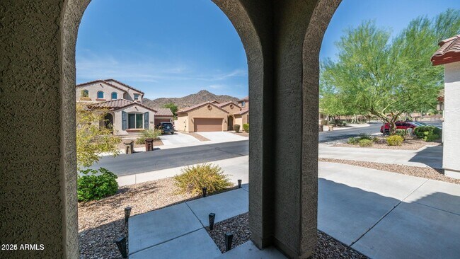 Building Photo - 7351 W Palo Brea Ln
