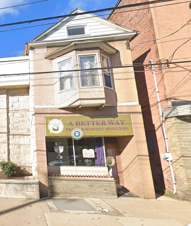 Building Photo - 113 W Main St