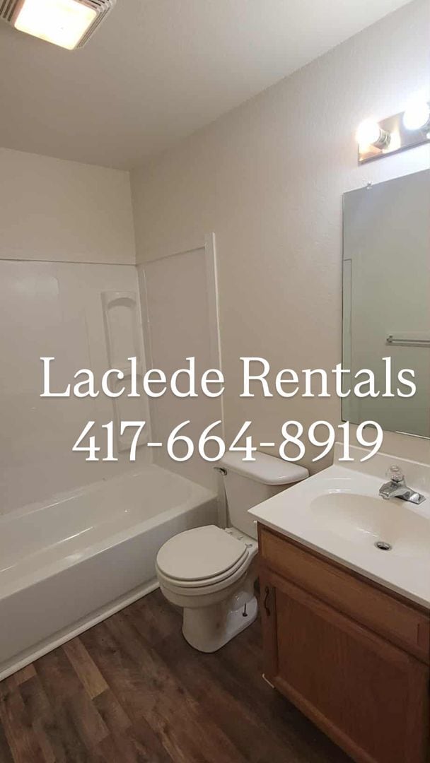 Building Photo - 1133 Glenridge St