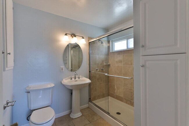 Building Photo - 3128 Courser Ave