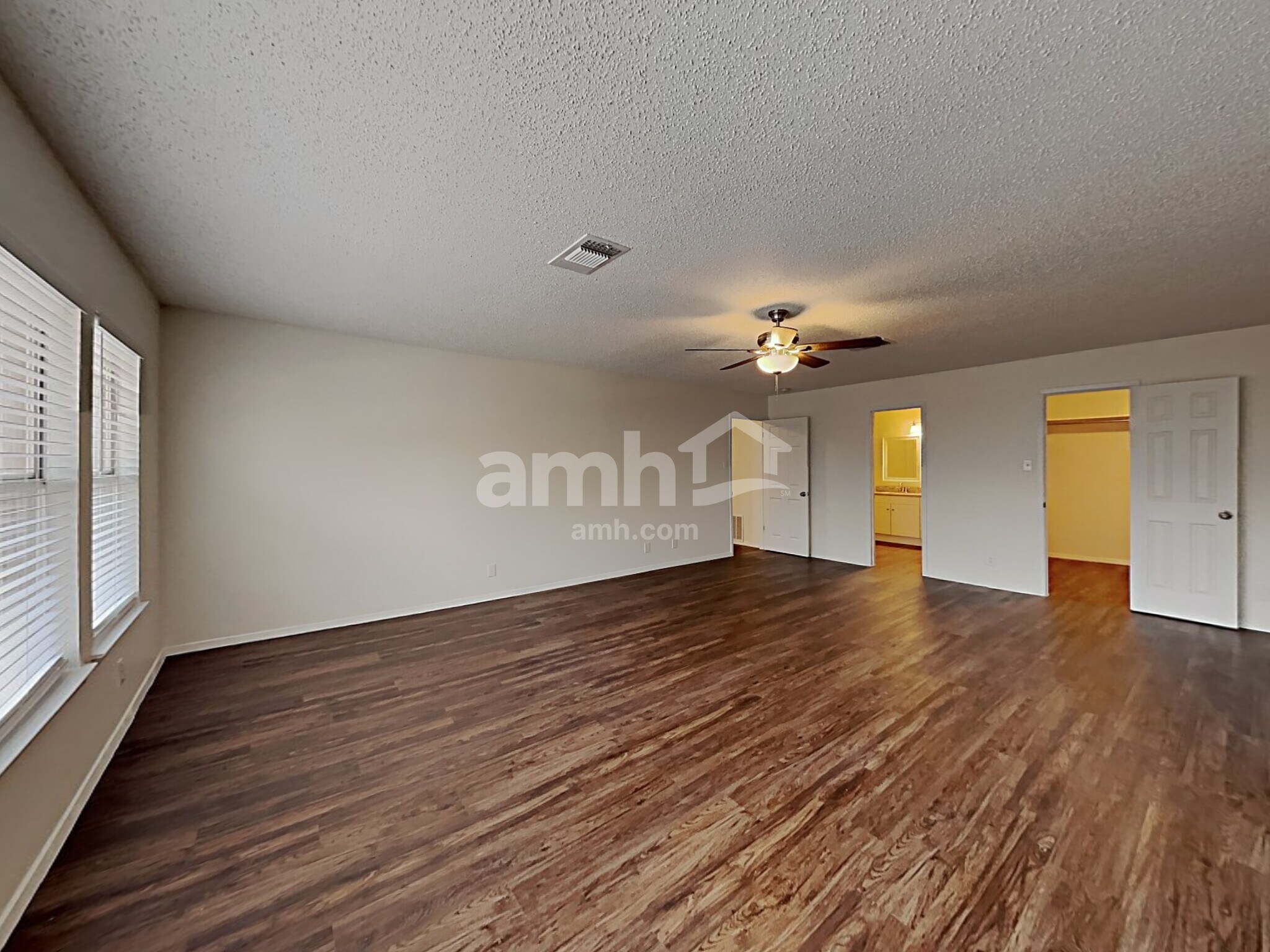 Building Photo - 2407 Canyon Rim