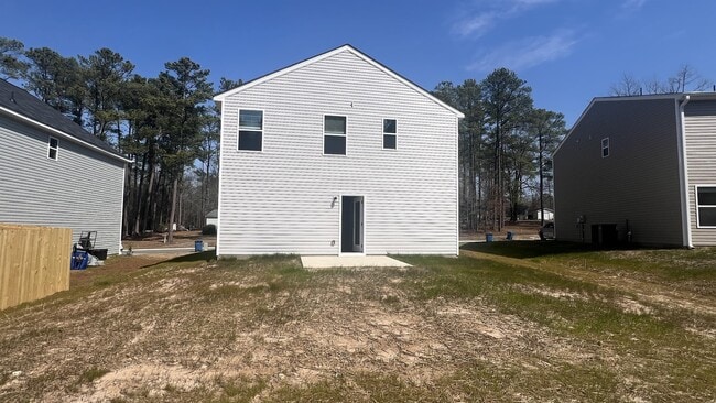 Building Photo - 228 Fire Ln