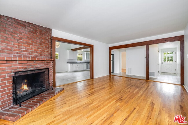 Building Photo - 6629 Sunnyslope Ave