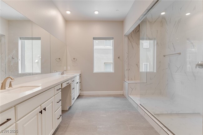 Building Photo - 9133 Las Manaitas Ave