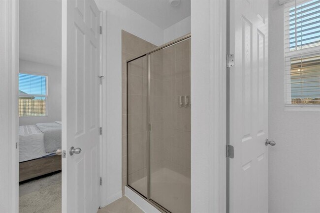 Building Photo - 20704 John Gill Dr