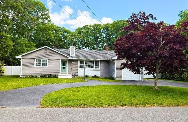 Building Photo - 36 Matthews Dr
