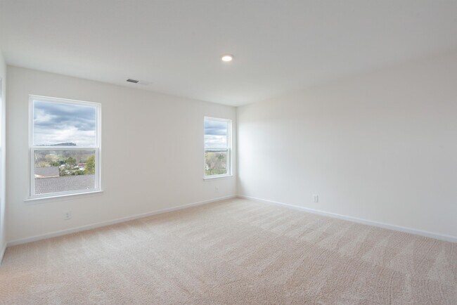 Building Photo - 124 Kaley Ln