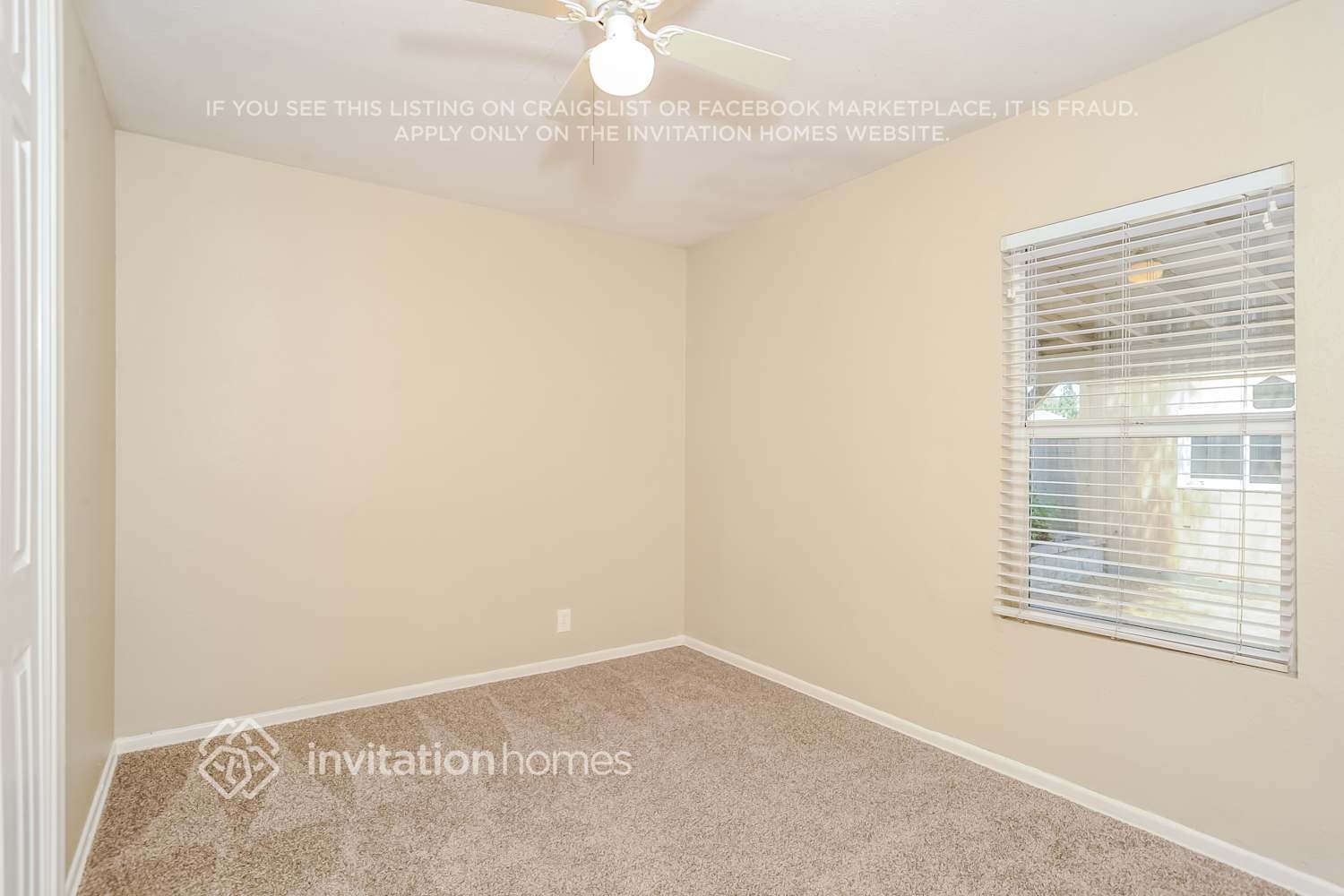 Building Photo - 10821 Rosecrans Ave