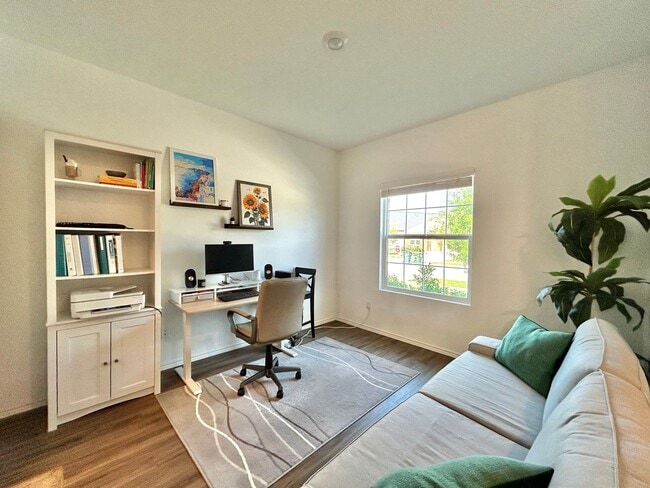 Building Photo - 3/BR 2/BA Home with Modern Comforts and a ...