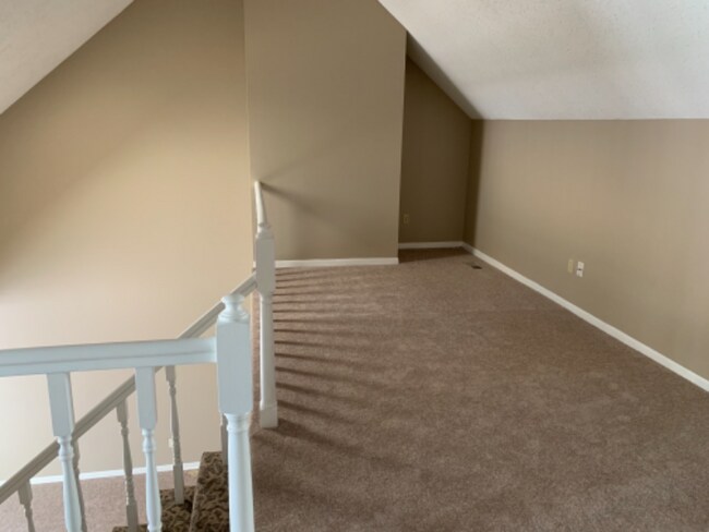 Building Photo - 12942 S Blackfoot Dr