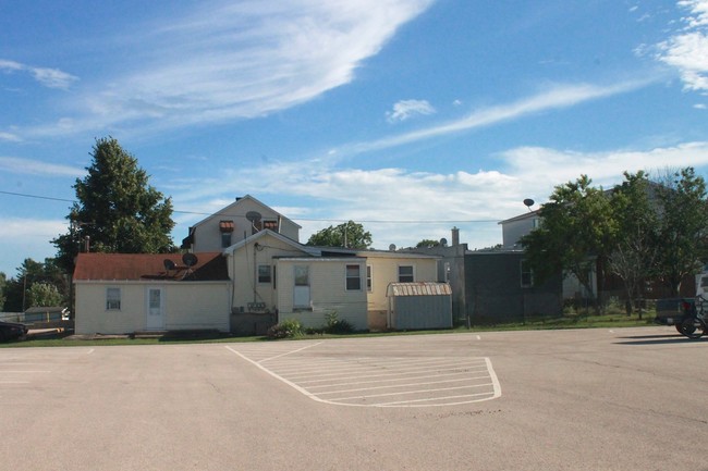 Building Photo - 125 E Mississippi St