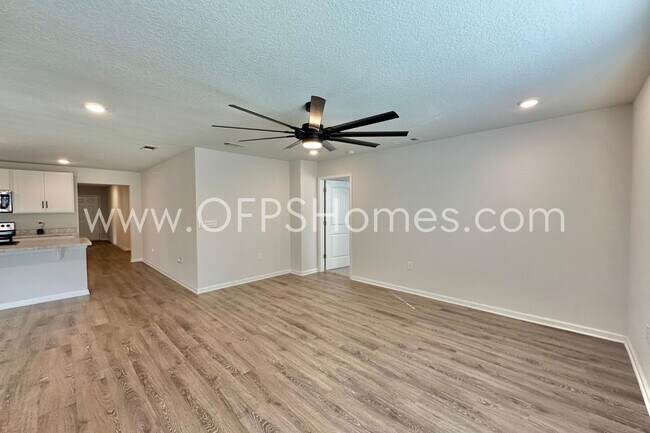 Building Photo - 3582 Sugar Maple Ln