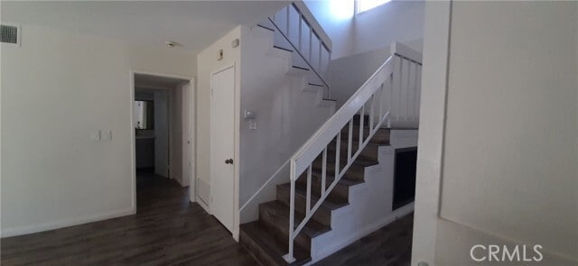 Building Photo - 21920 Santaquin Dr