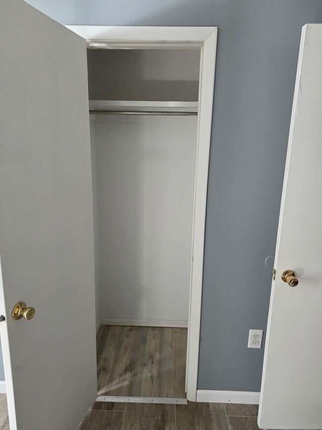 Building Photo - 2139 Horning Rd