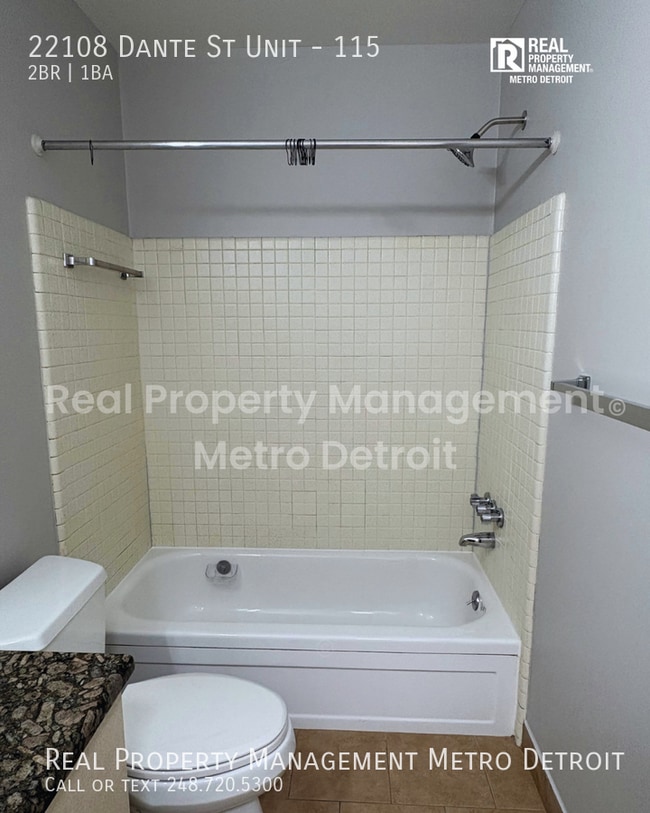 Building Photo - 22108 Dante St