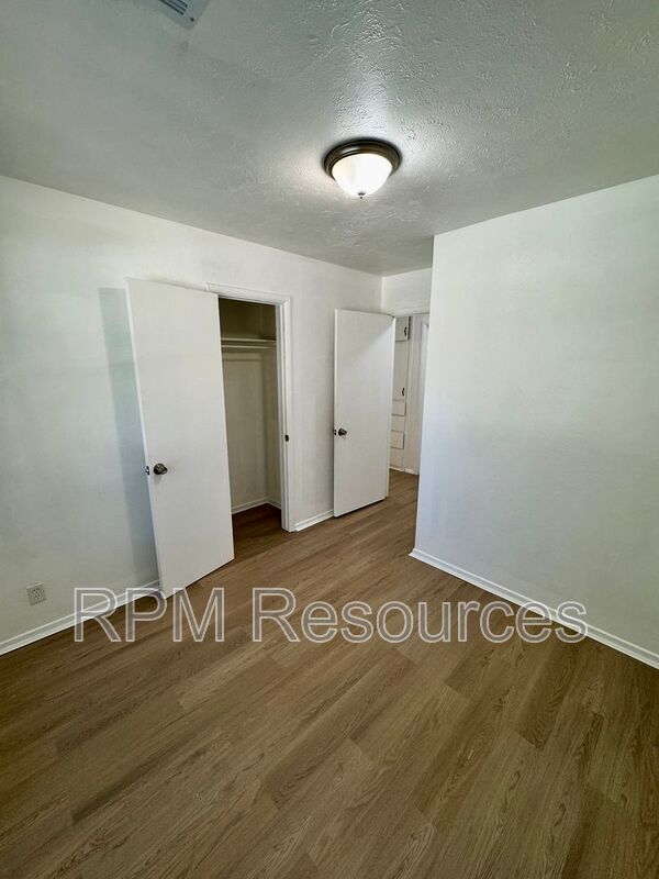 Building Photo - 6716 NW 29th St