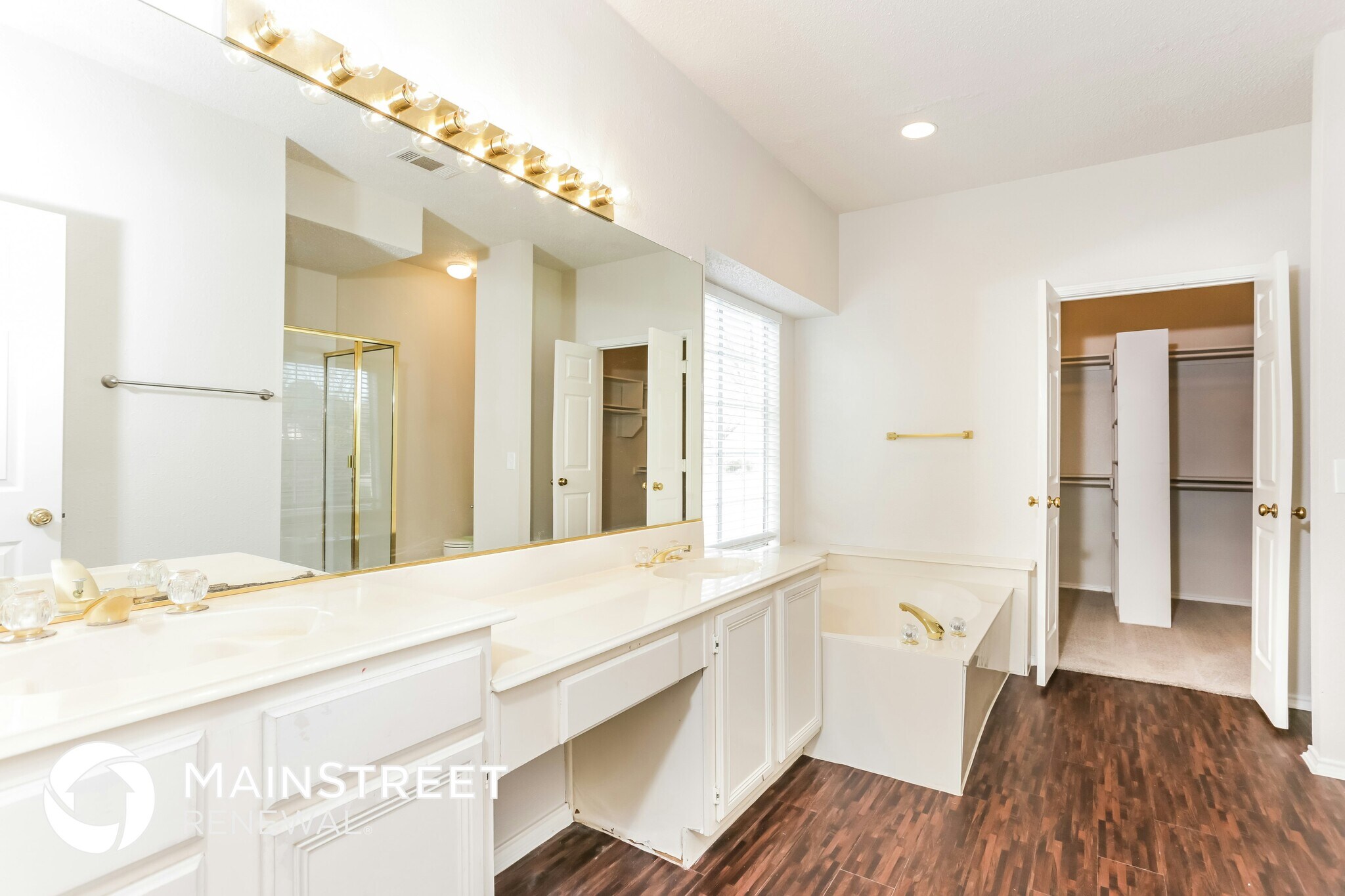 Building Photo - 201 Boulder Creek Dr