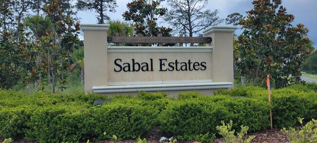 Building Photo - 214 Santos Ln