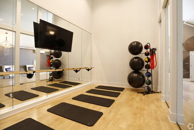 Building Photo - 3251 Lowell Blvd