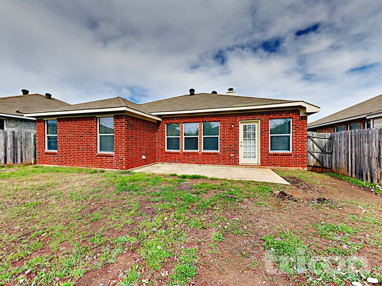 Building Photo - 7228 Retriever Ln