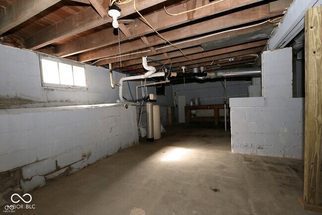 Building Photo - 56 Central Ave