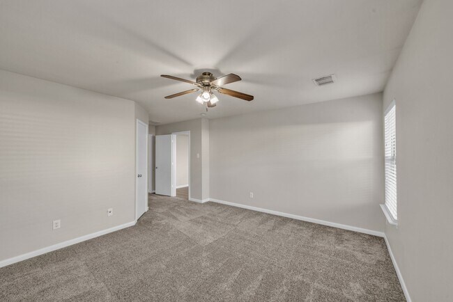 Building Photo - 9518 Milas Way