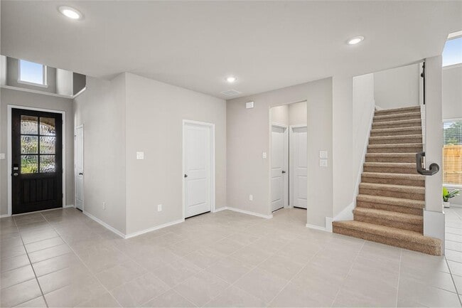 Building Photo - 42433 Quail Vly Ln