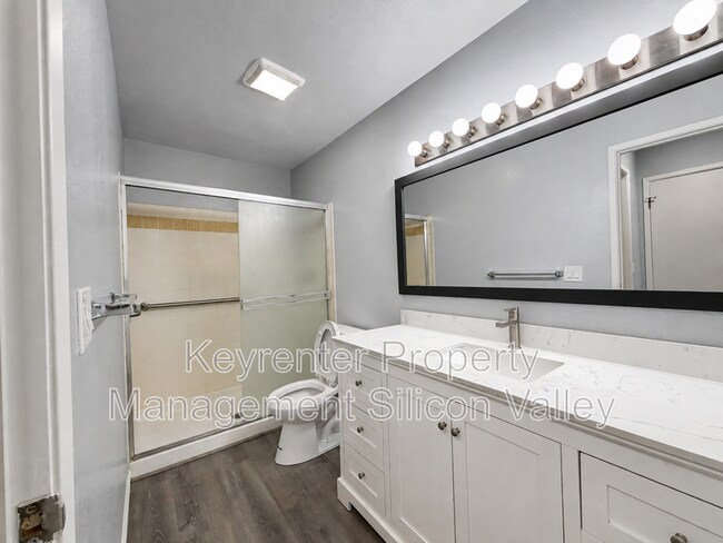 Building Photo - 1418 Capurso Way