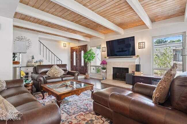 Building Photo - 2958 Dogwood Cir