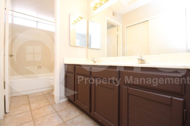 Building Photo - 5066 W Jupiter Way